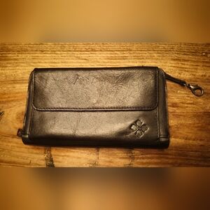 Patricia Nash Leather Zip Wallet